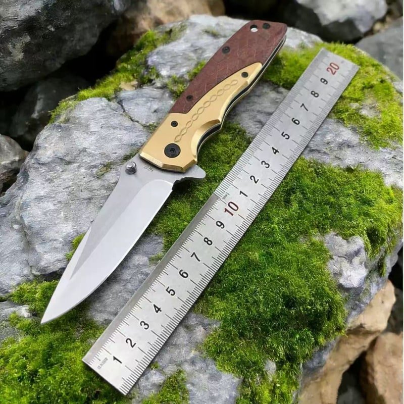 Gold Handle Outdoor EDC Folding Knife Gold Handle Outdoor EDC Folding Knife