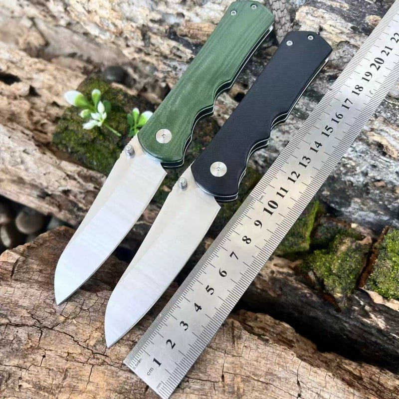 Green and Black Outdoor EDC Folding Knife Pair Green and Black Outdoor EDC Folding Knife Pair