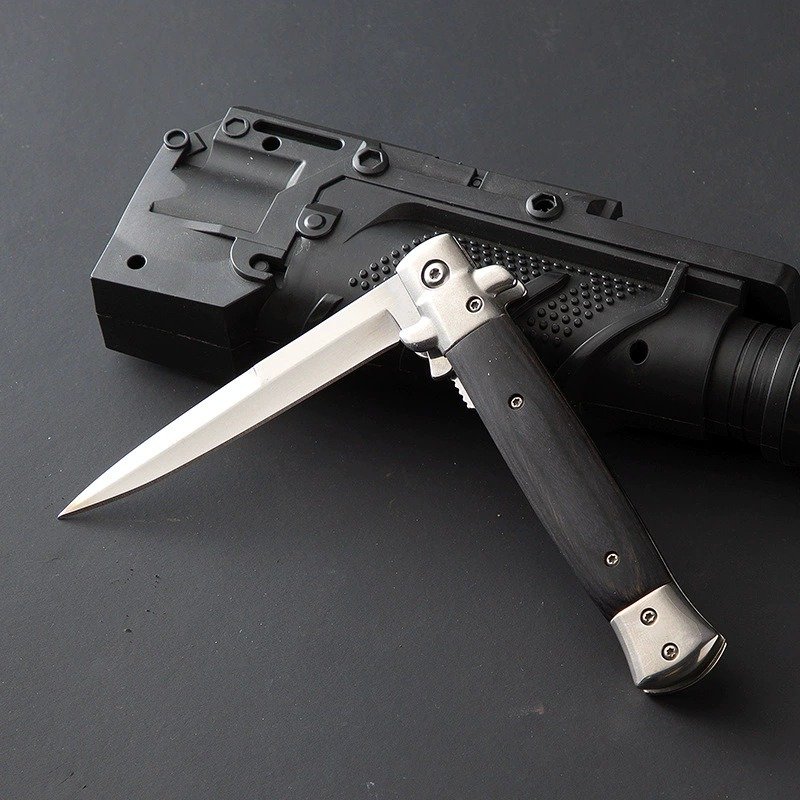 Black Handle Outdoor Folding Knife Black Handle Outdoor Folding Knife